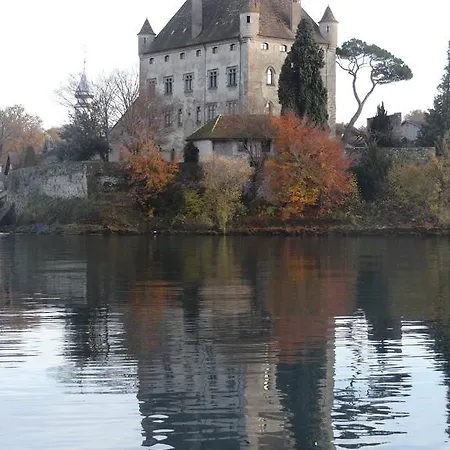 펜션 La Pointe D'yvoire
